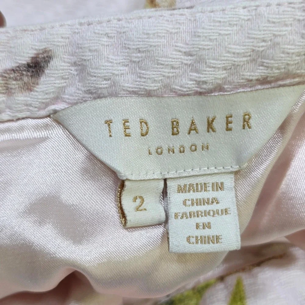 Ted Baker Sabele Floral Shorts Womens 2 Pink Textured High Waisted Zipper Detail